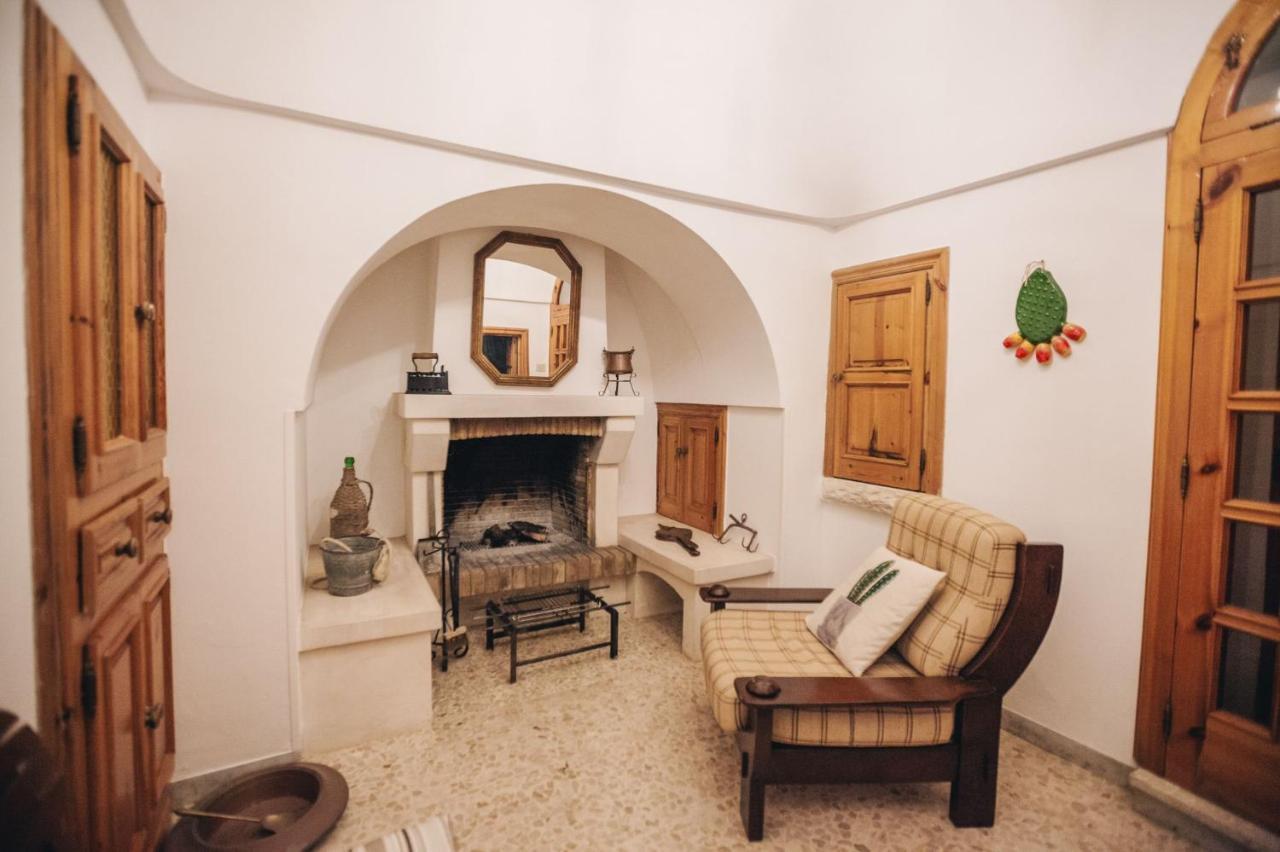 Trulli Pinnacoli Locorotondo Ngoại thất bức ảnh