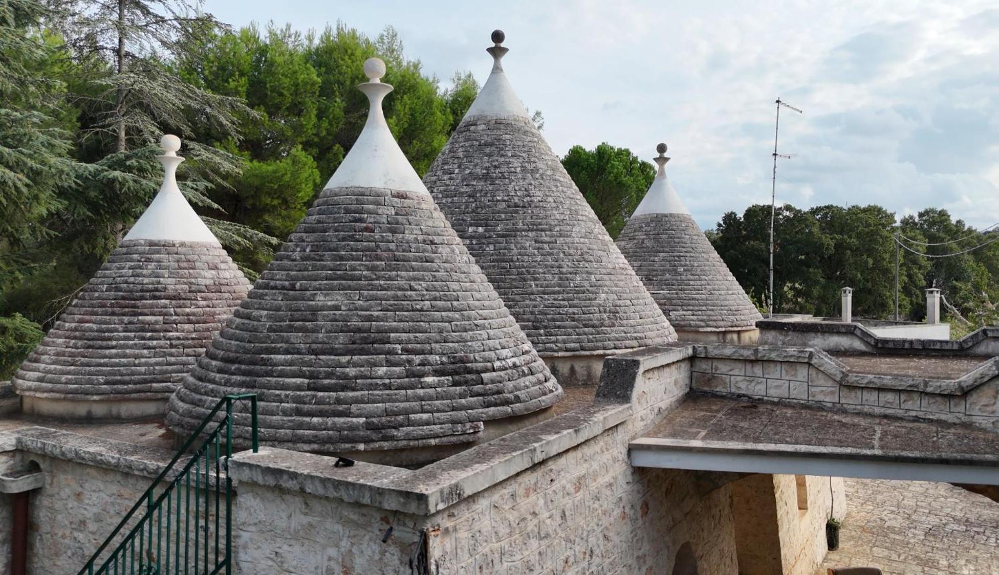 Trulli Pinnacoli Locorotondo Ngoại thất bức ảnh